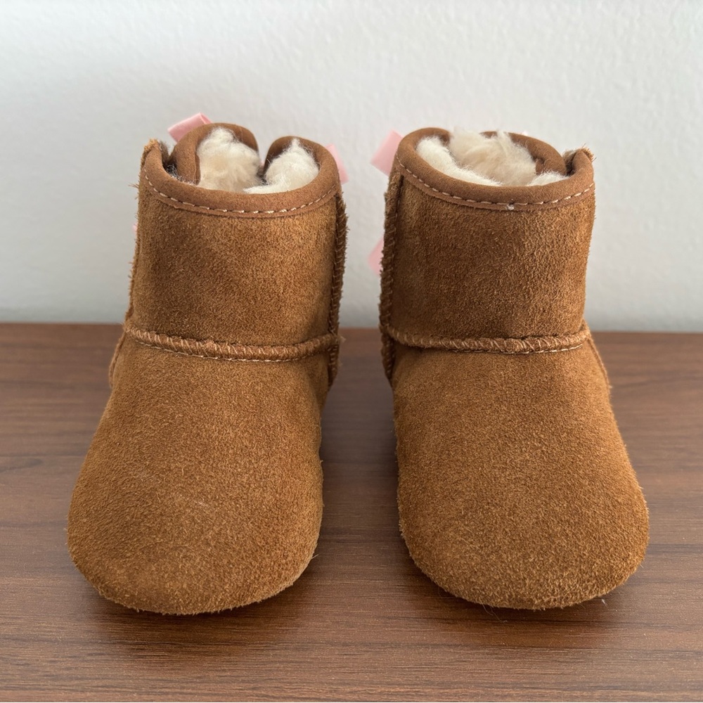 UGG baby booties- size US 0/1
